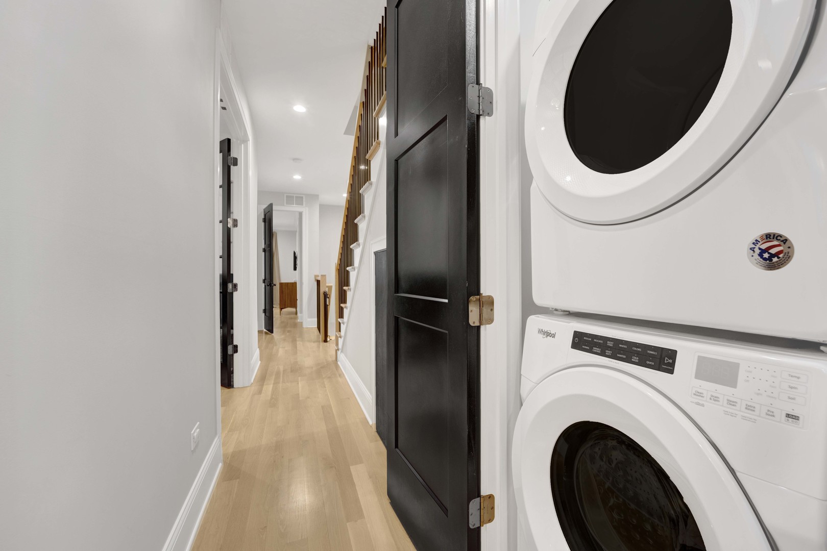 2254 W ROSCOE Street Unit: 2