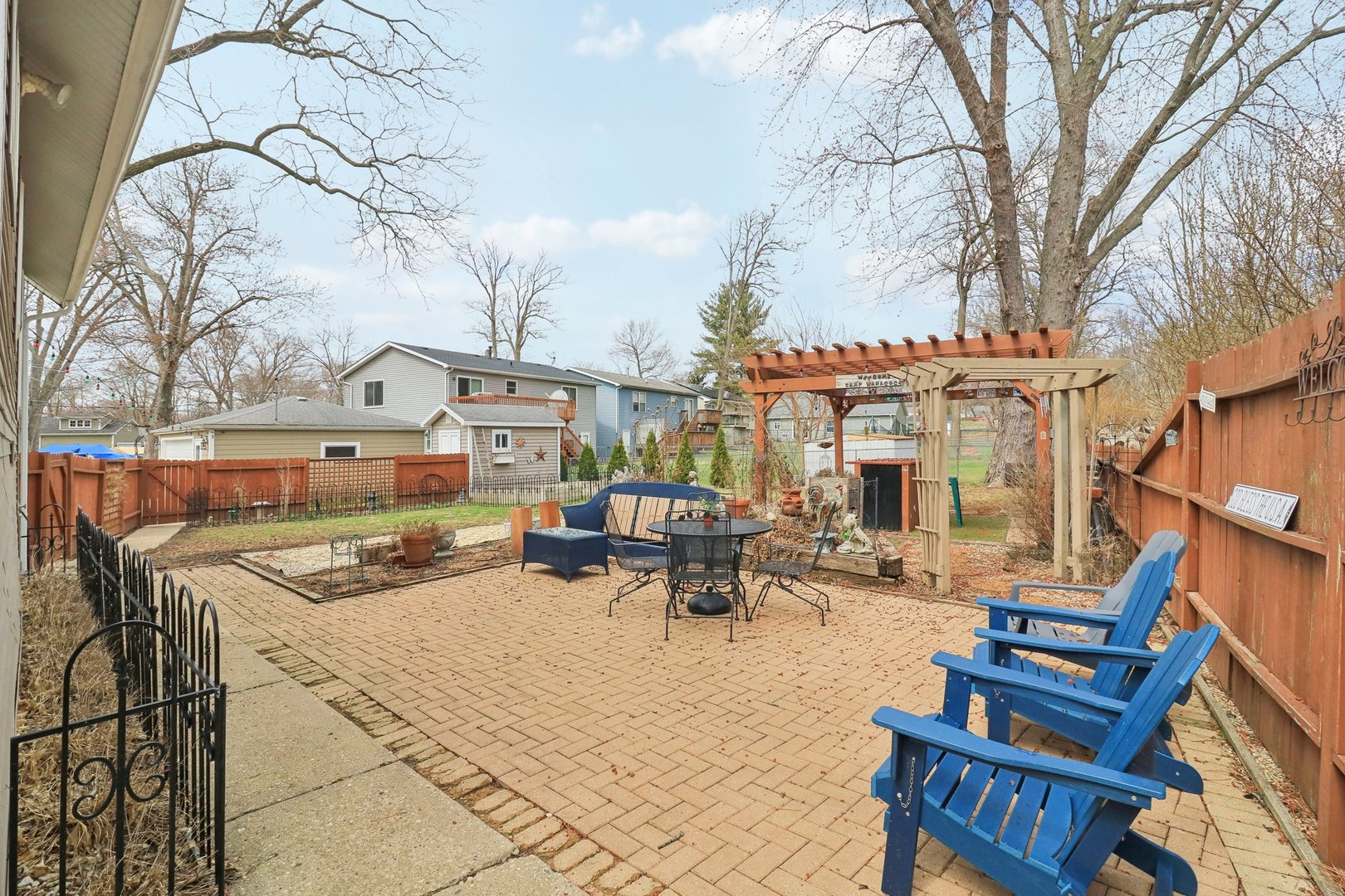27884 W Lake Shore Drive