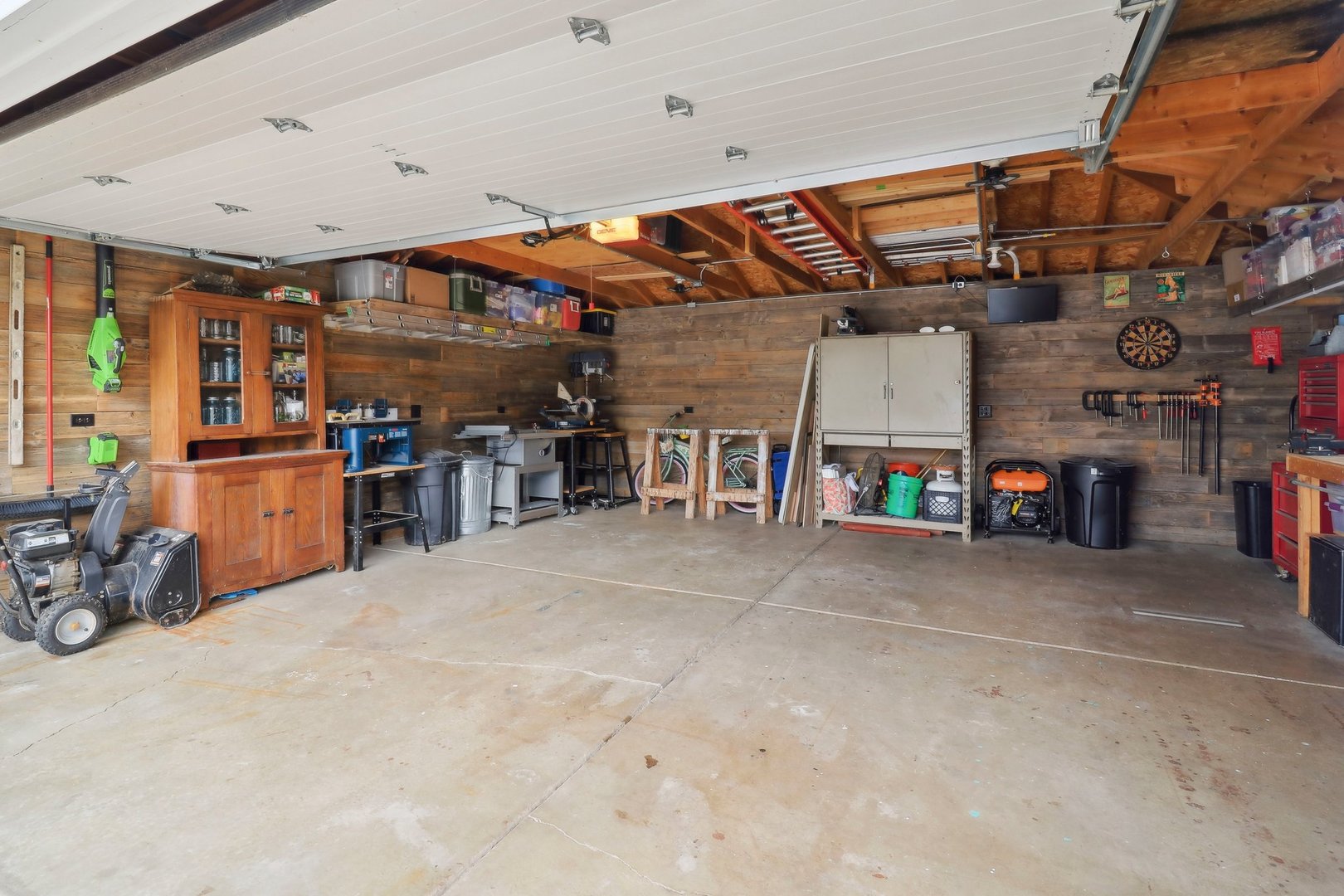 27884 W Lake Shore Drive