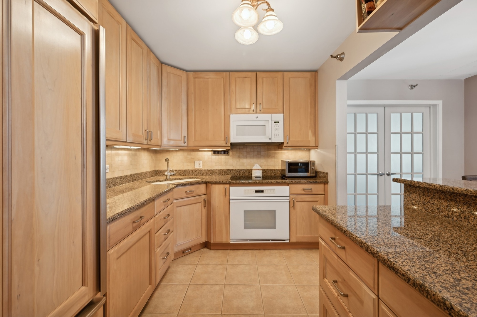 480 N Mcclurg Court Unit: 1201-03