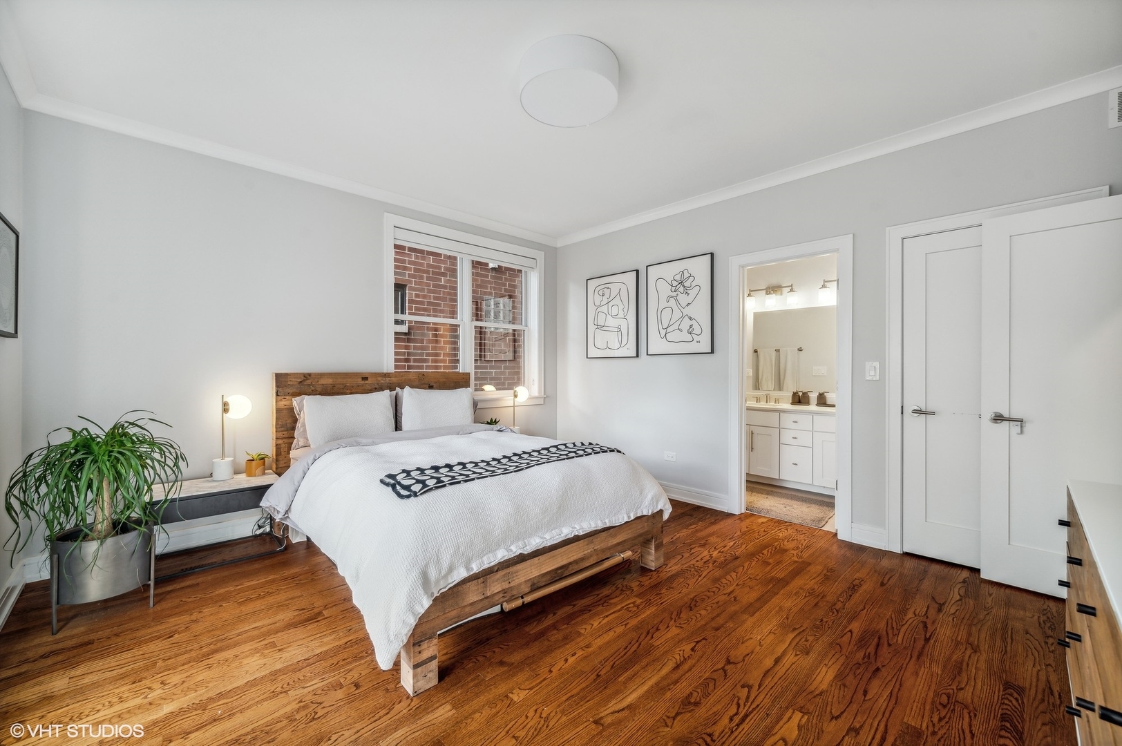 2245 W Irving Park Road Unit: 2