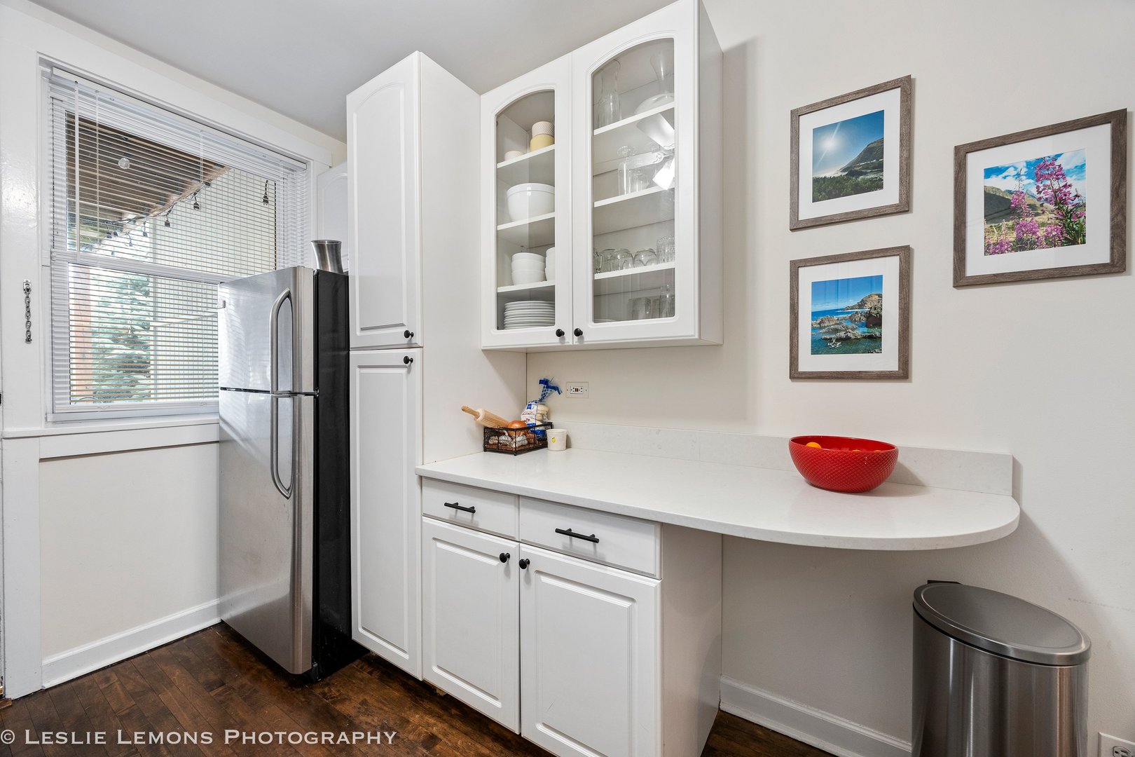 1514 W BYRON Street Unit: 2E