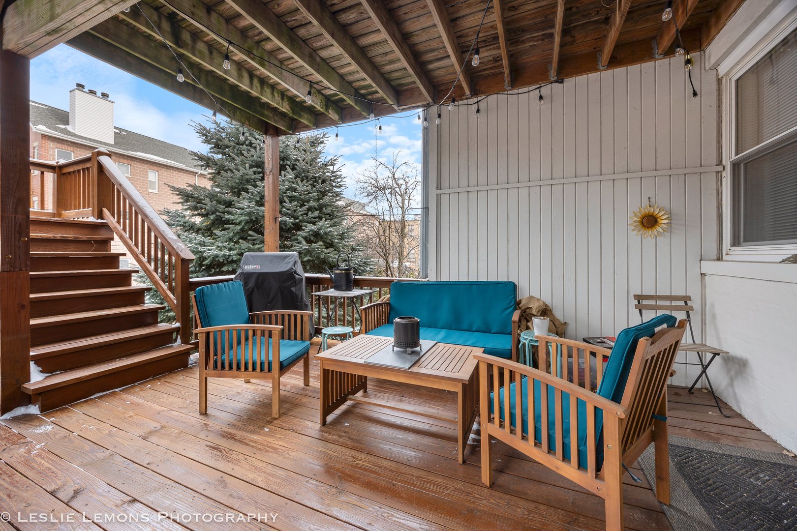 1514 W BYRON Street Unit: 2E