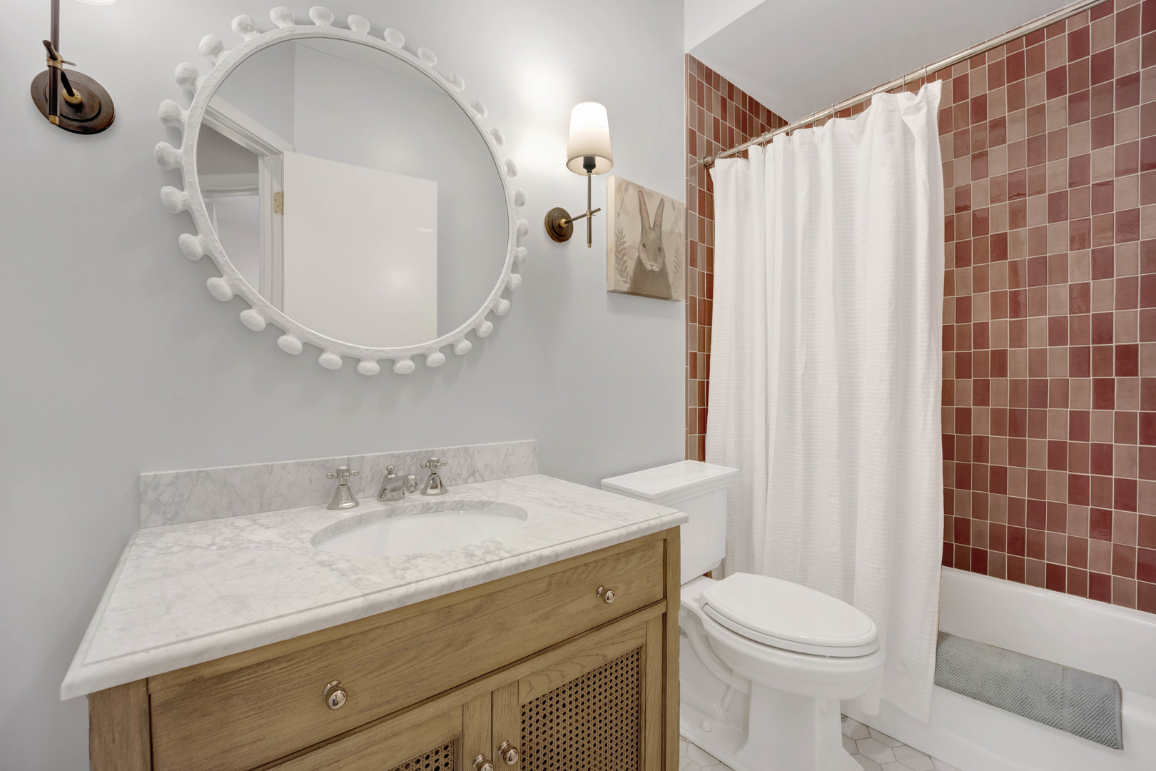 2525 N Seminary Avenue