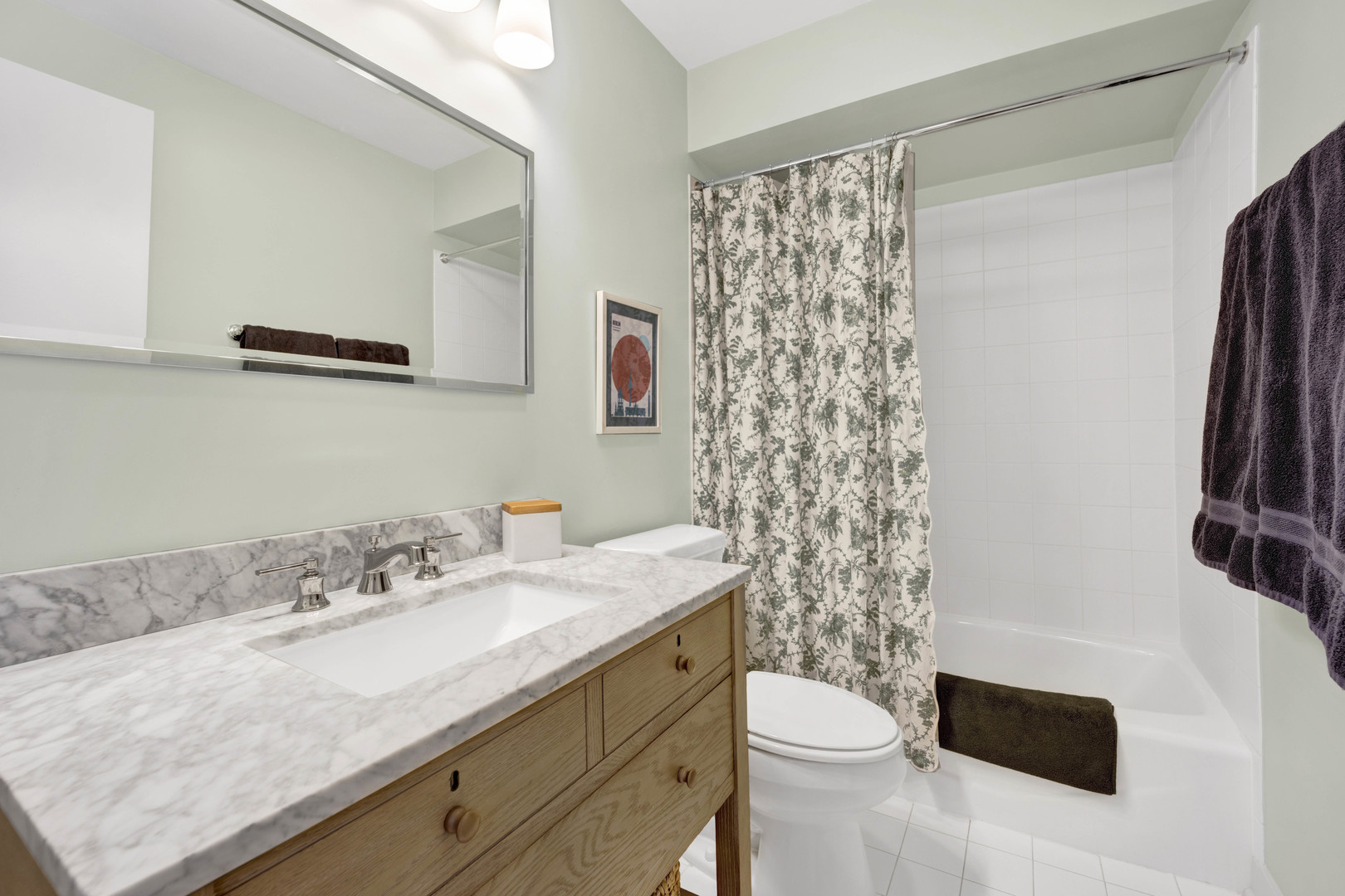 2525 N Seminary Avenue