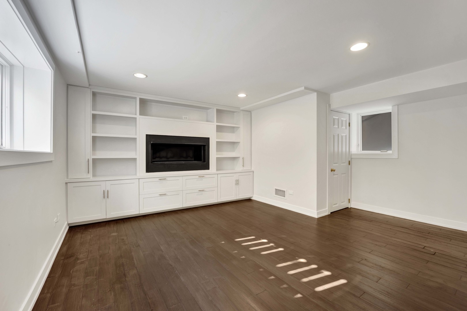 3516 N HAMILTON Avenue