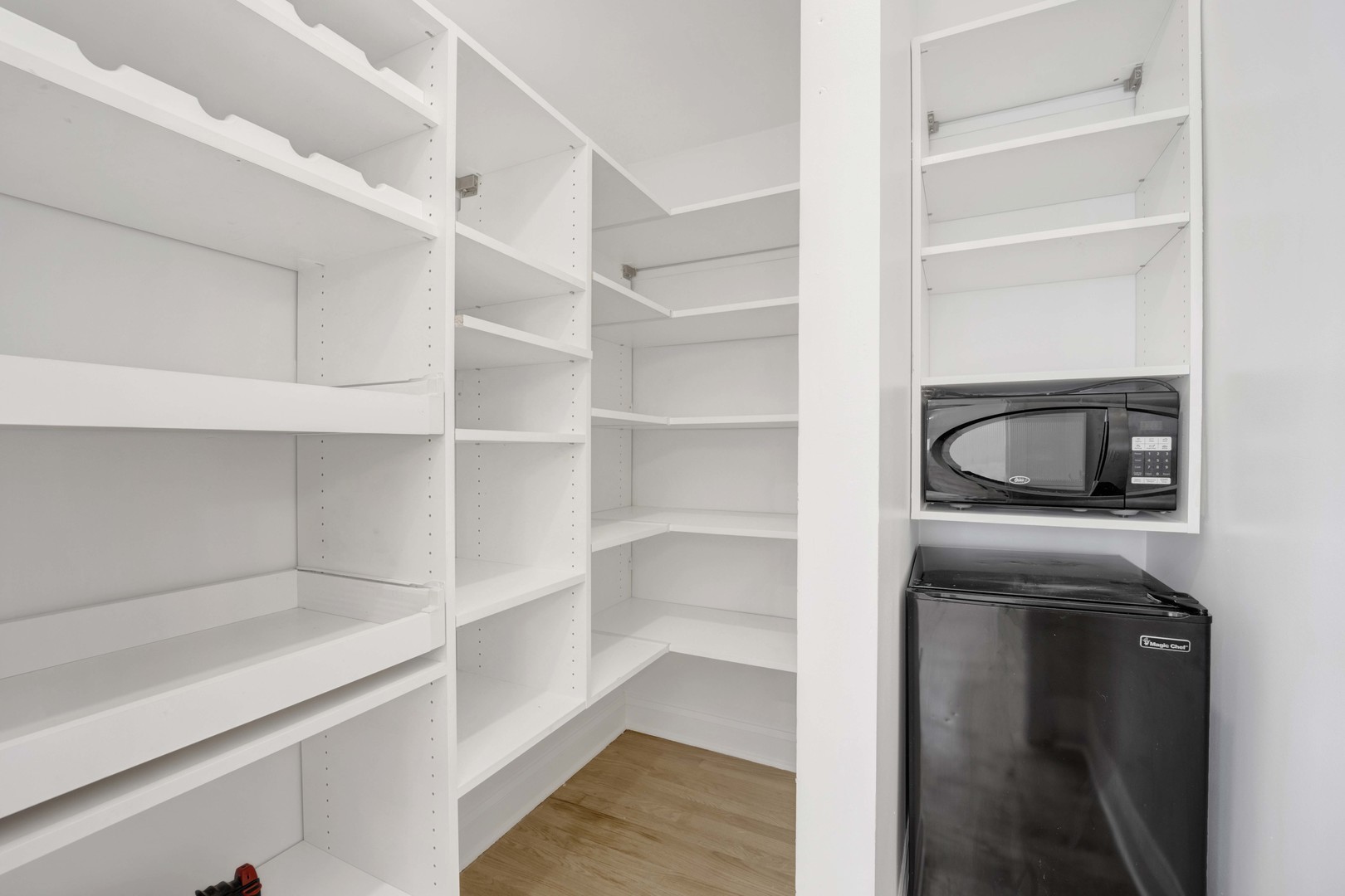 3516 N HAMILTON Avenue