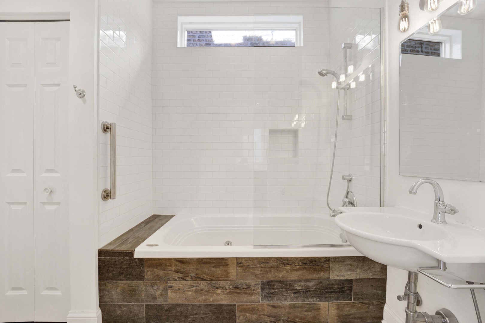 3516 N HAMILTON Avenue