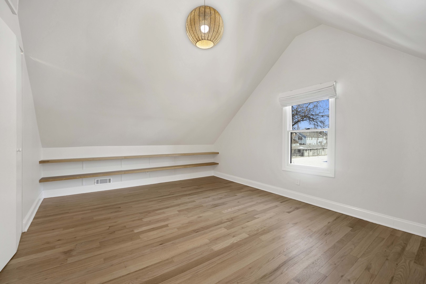 3516 N HAMILTON Avenue