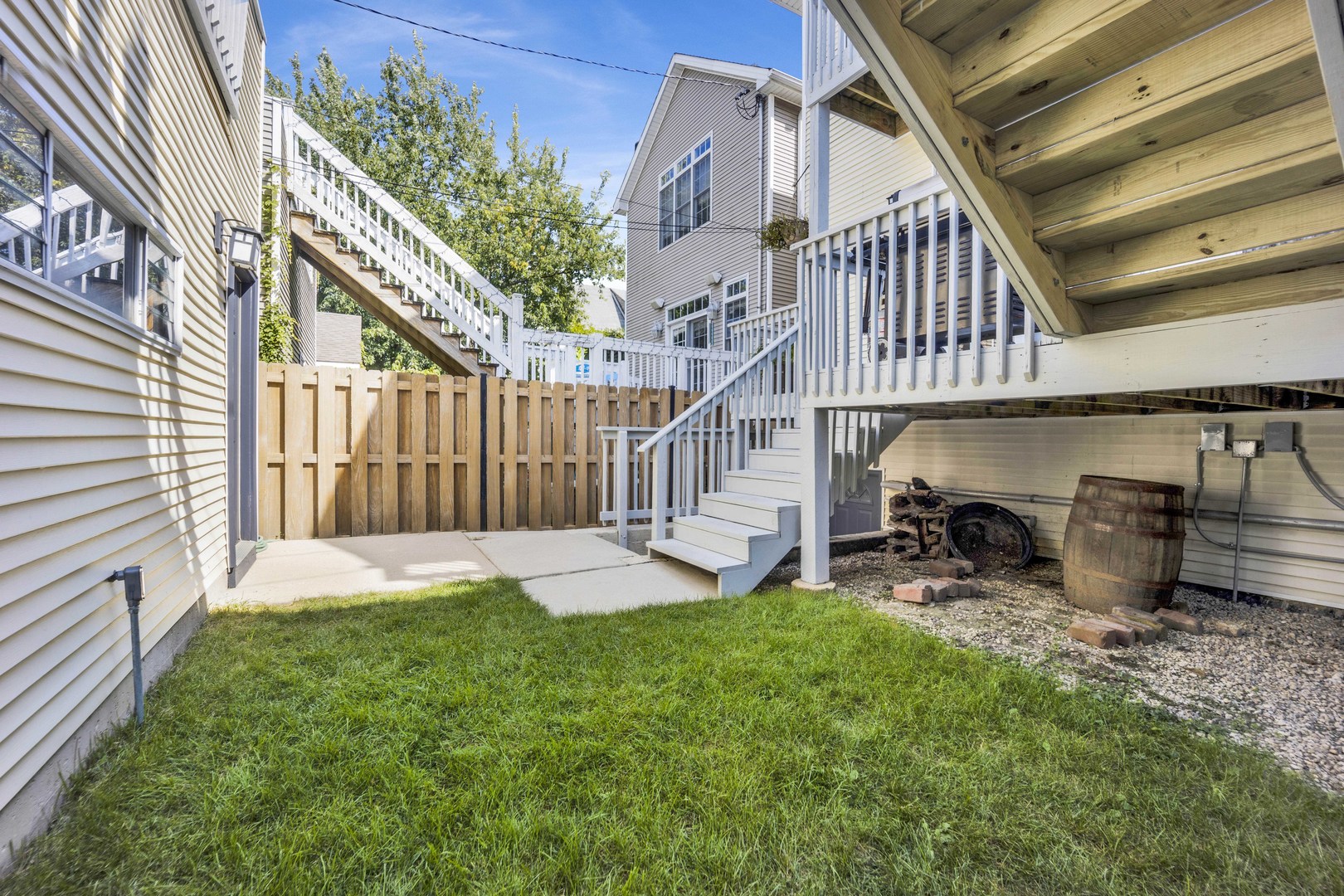 1934 W George Street