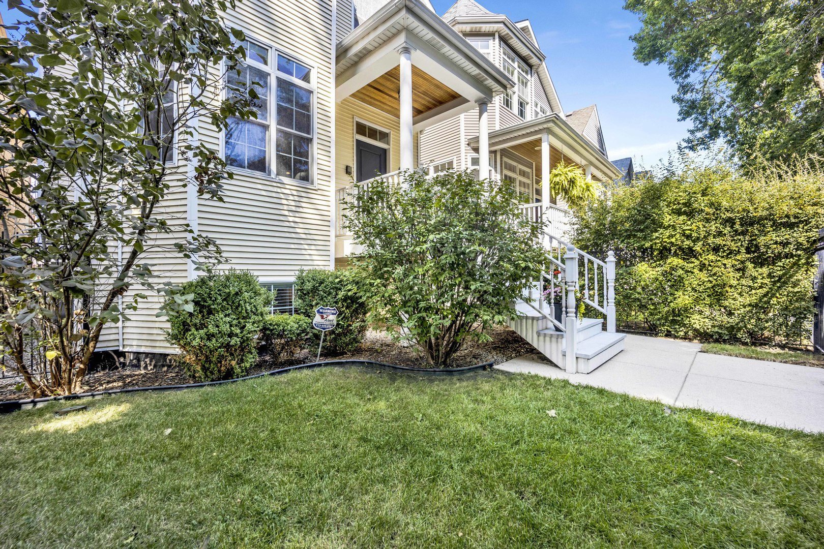 1934 W George Street