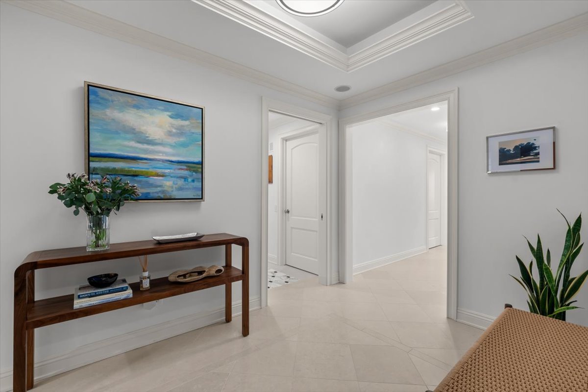 1301 N DEARBORN Parkway Unit: 1306