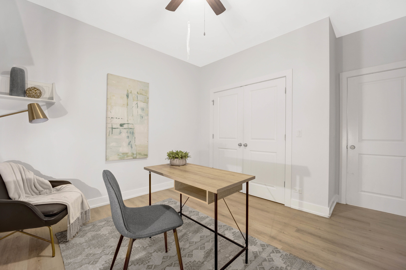 1011 N WOLCOTT Avenue Unit: 1S