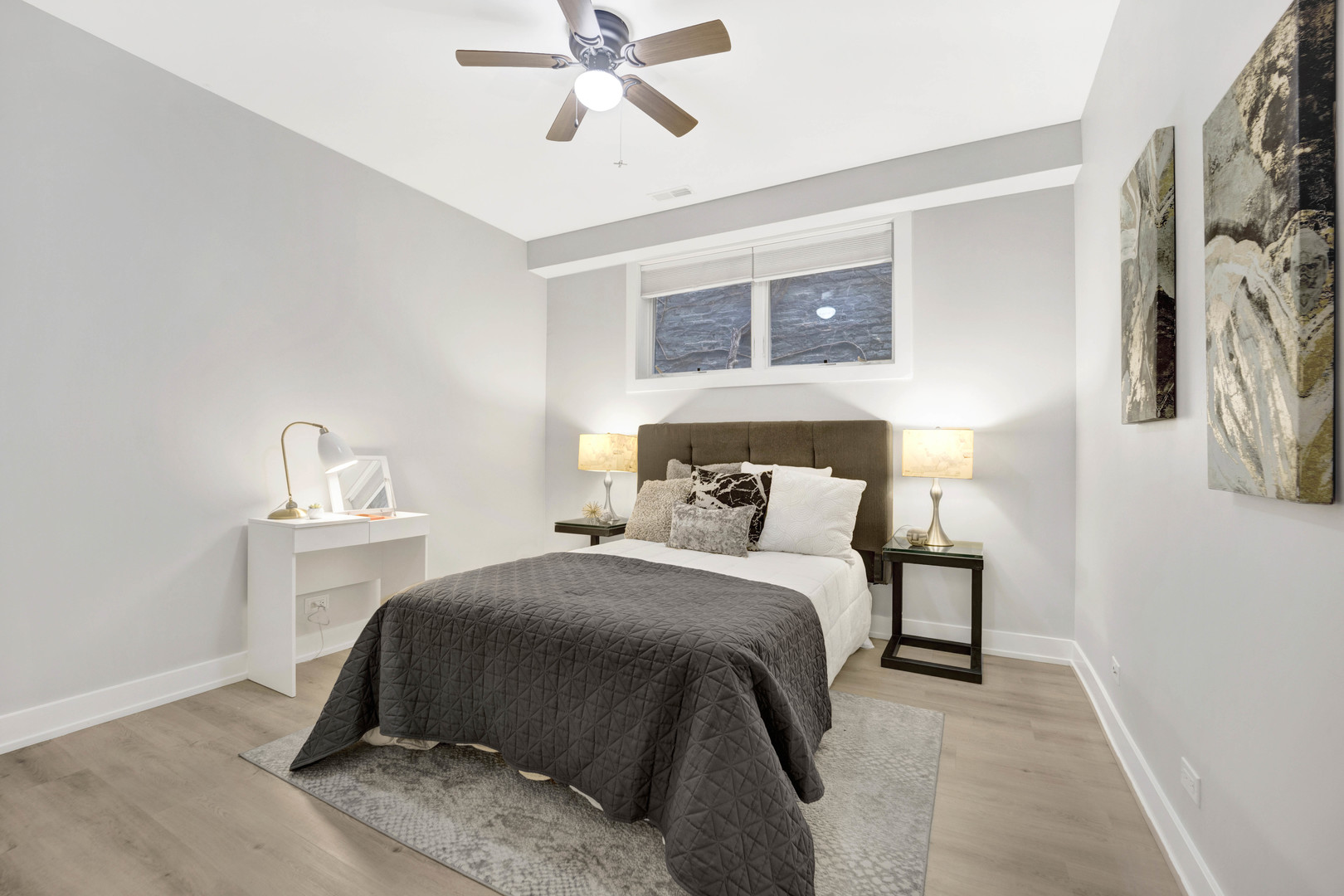 1011 N WOLCOTT Avenue Unit: 1S