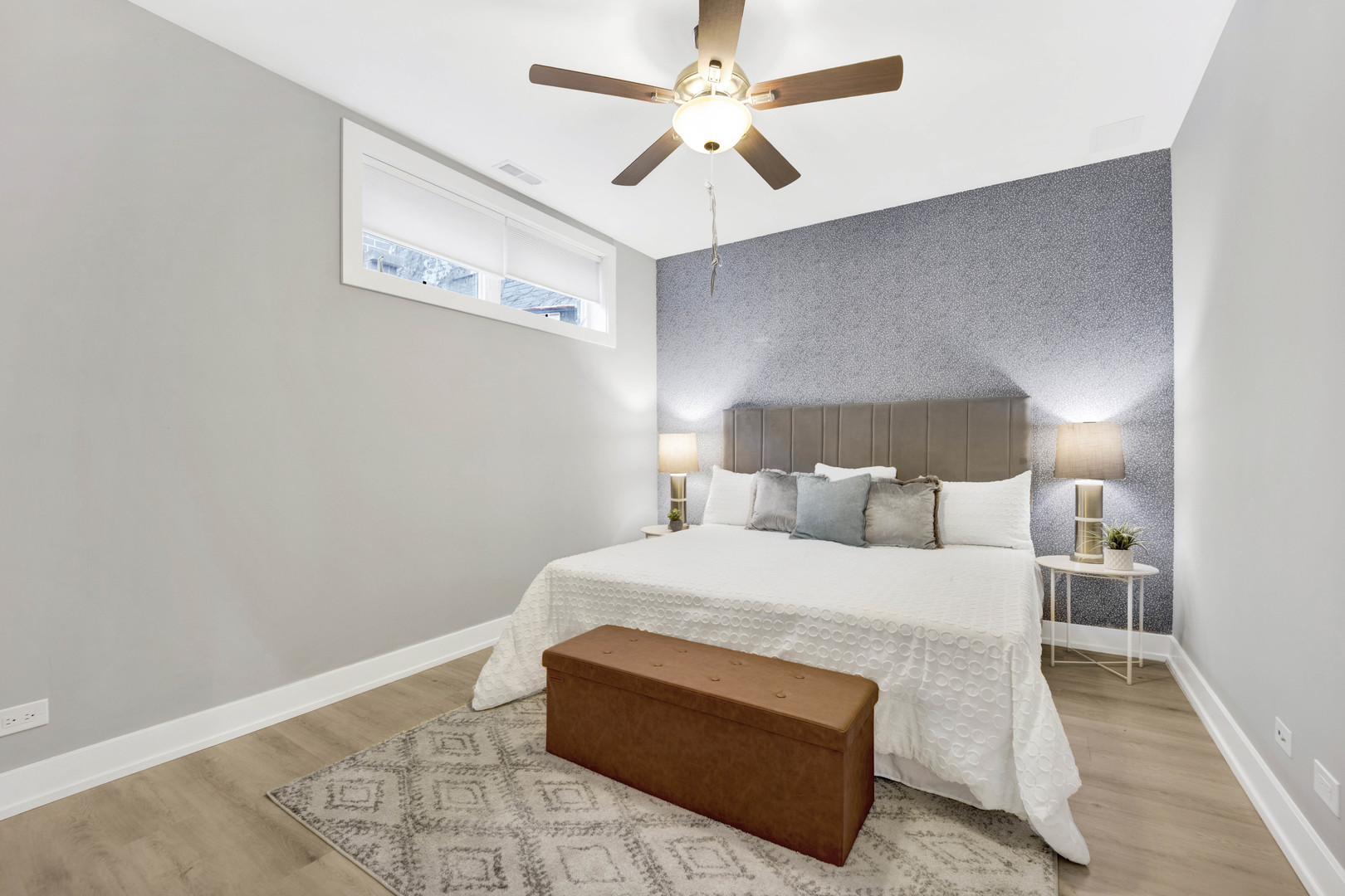 1011 N WOLCOTT Avenue Unit: 1S