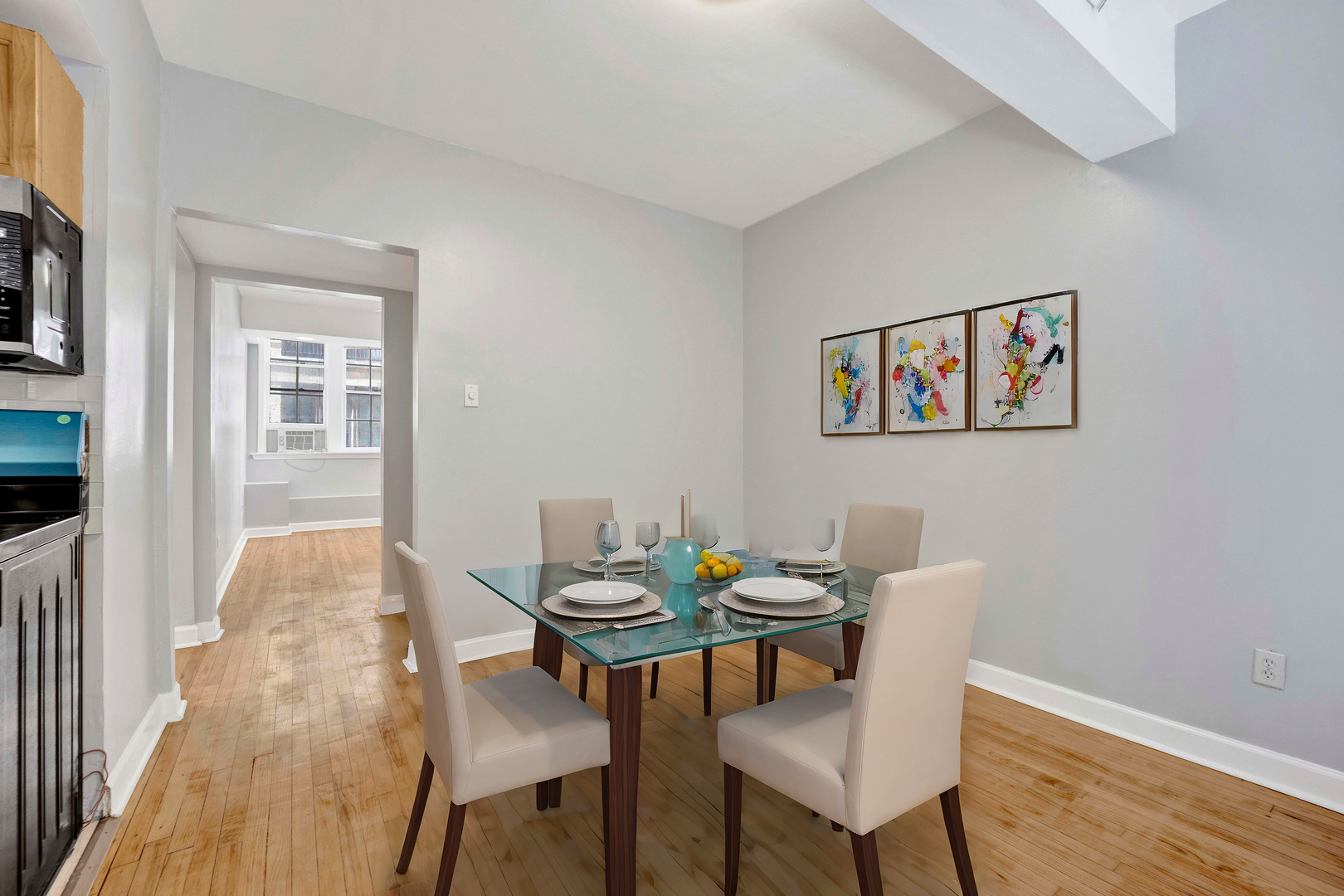 440 W Surf Street Unit: G