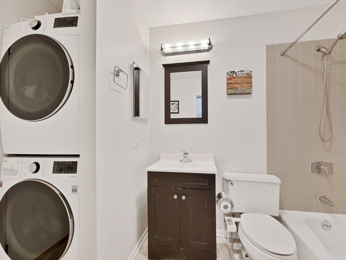 5400 S Hyde Park Boulevard Unit: B1