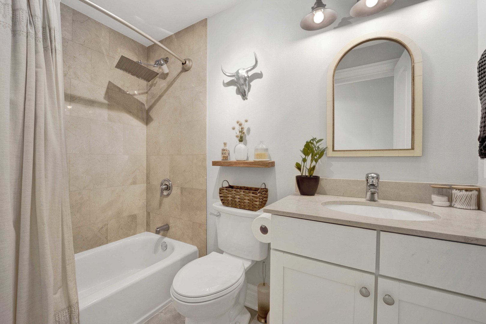 1709 N Crilly Court Unit: B