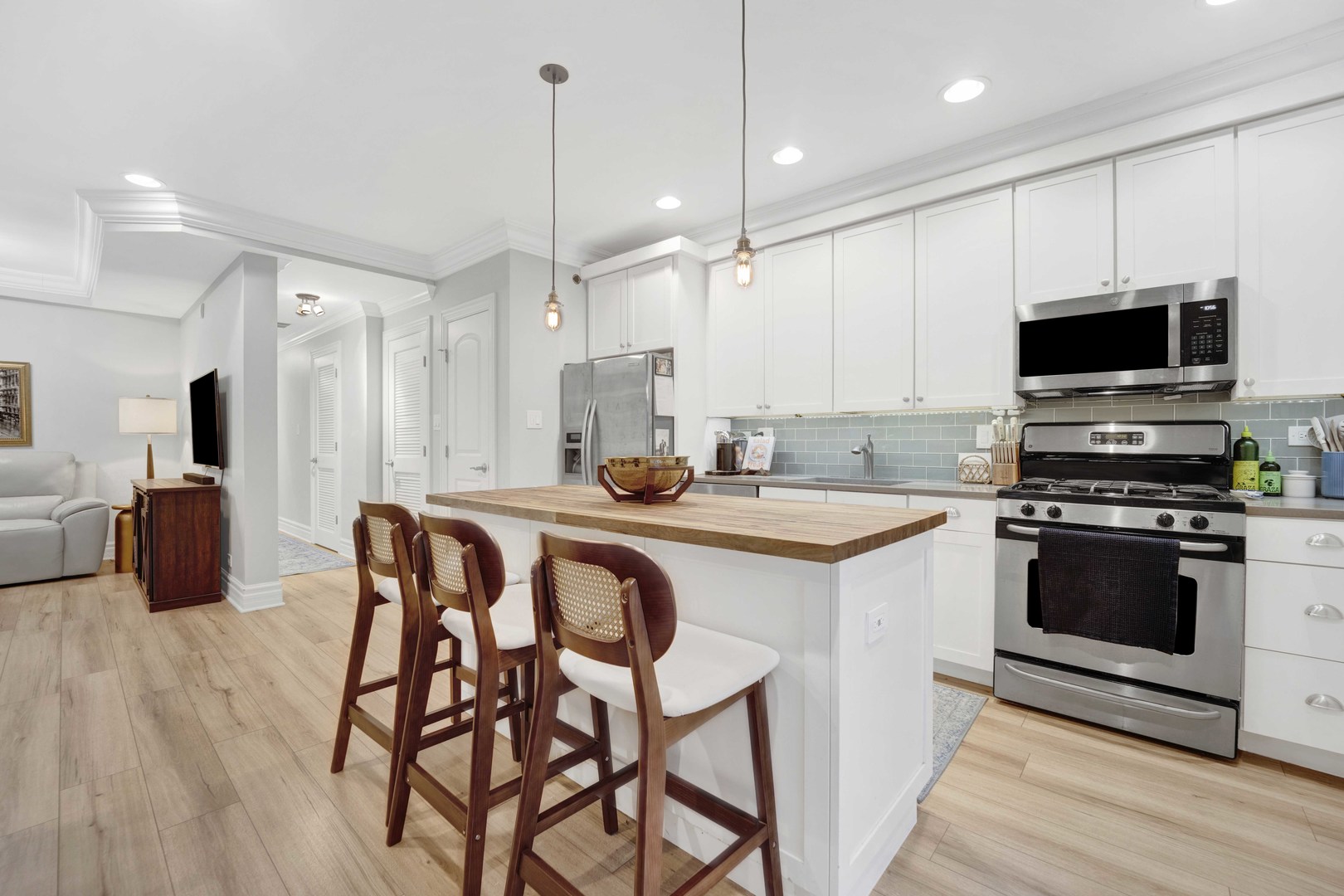 1709 N Crilly Court Unit: B