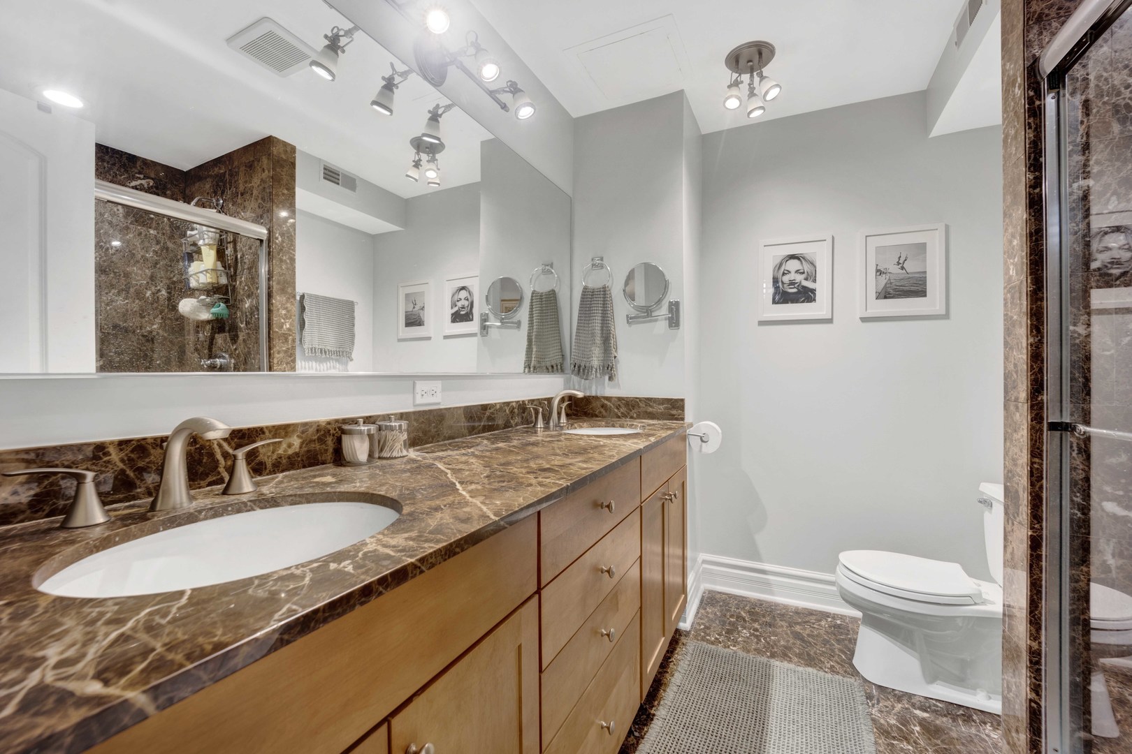 1709 N Crilly Court Unit: B