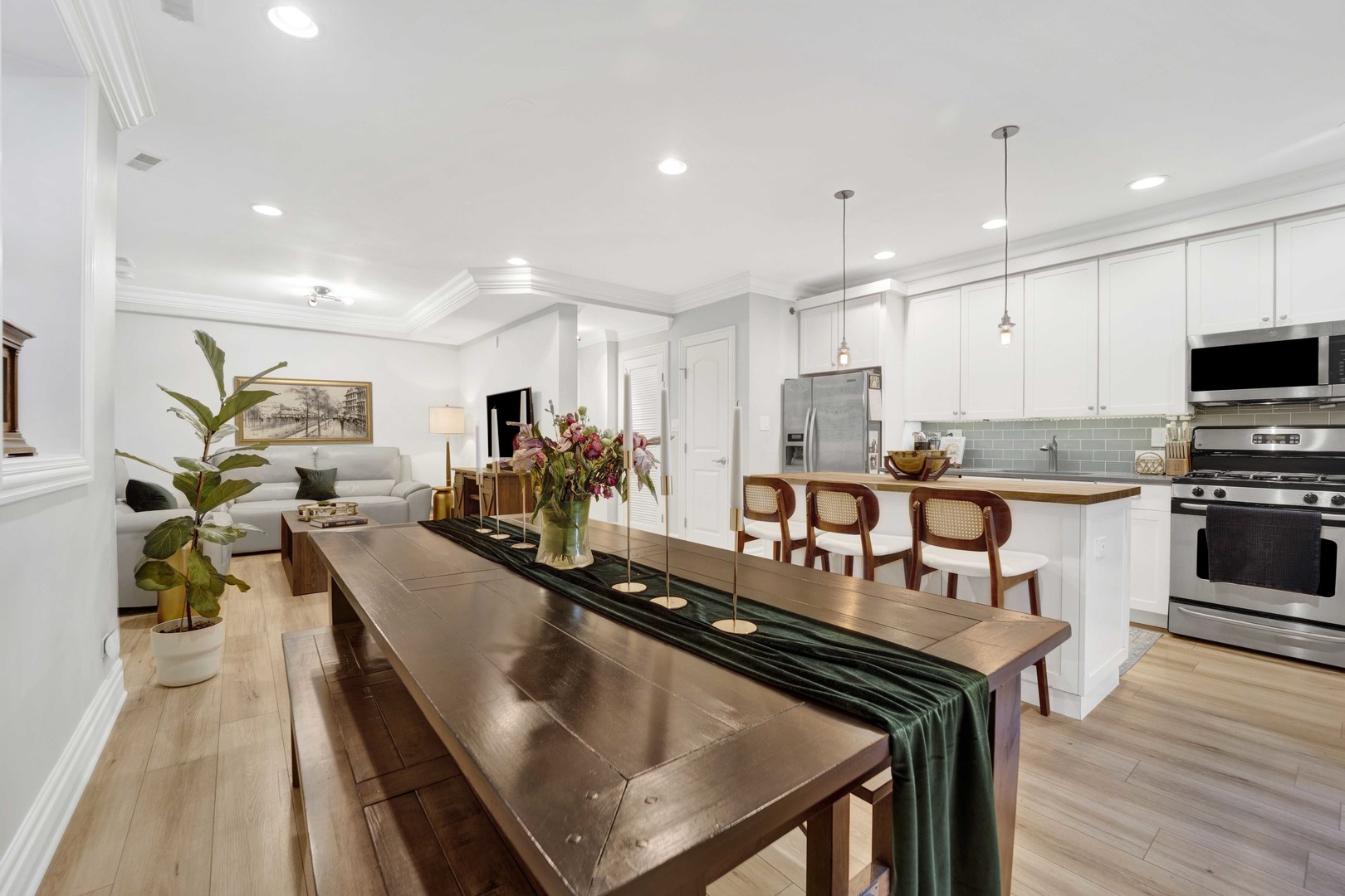 1709 N Crilly Court Unit: B