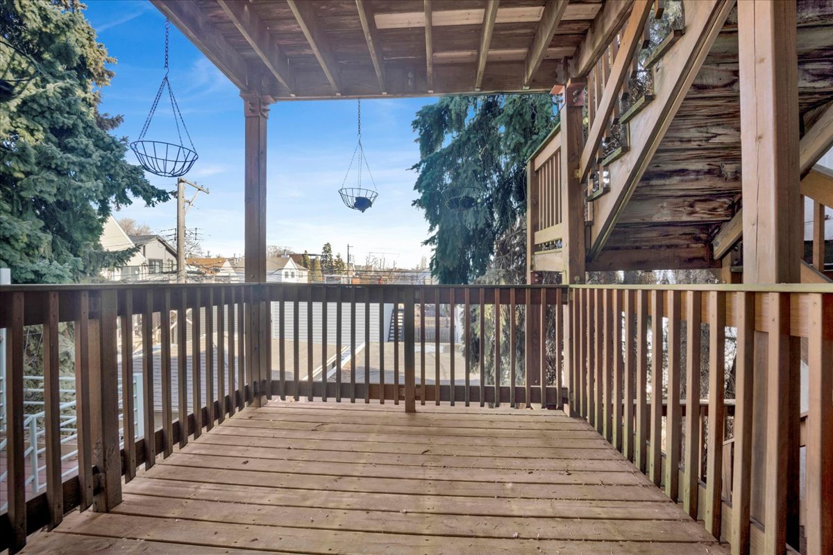2841 N Damen Avenue Unit: 2