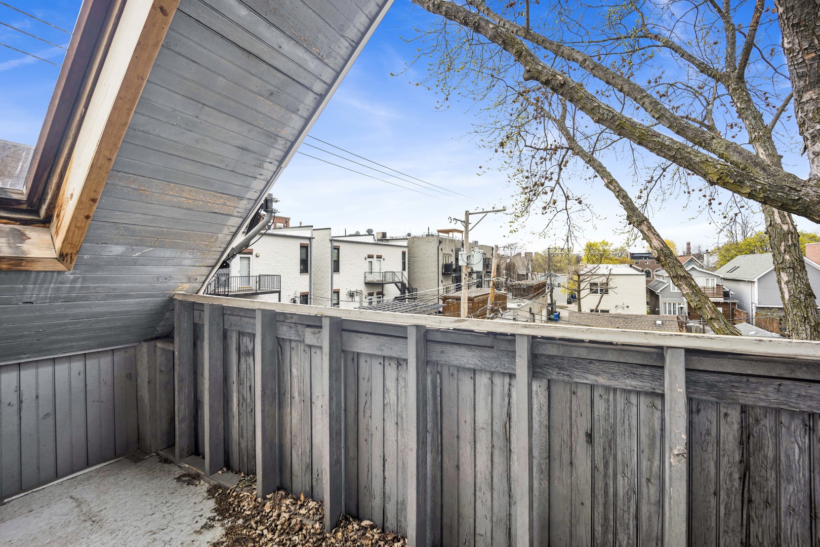 3414 N Hamilton Avenue