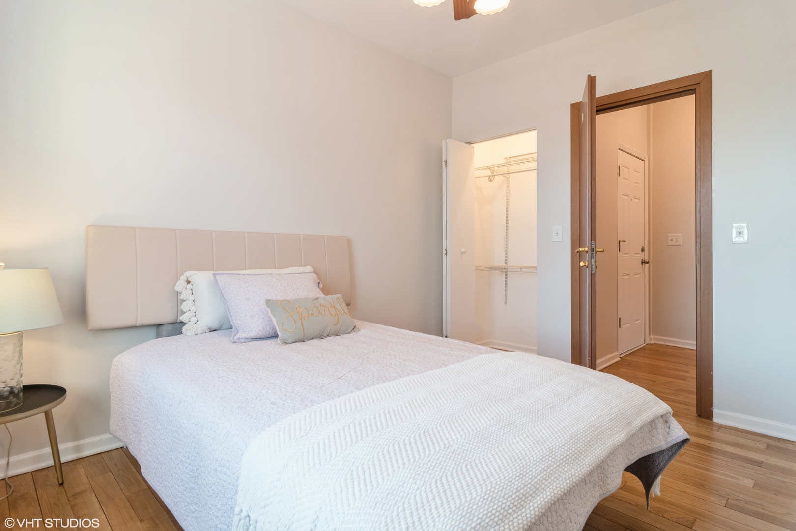 5054 N Troy Street Unit: 2