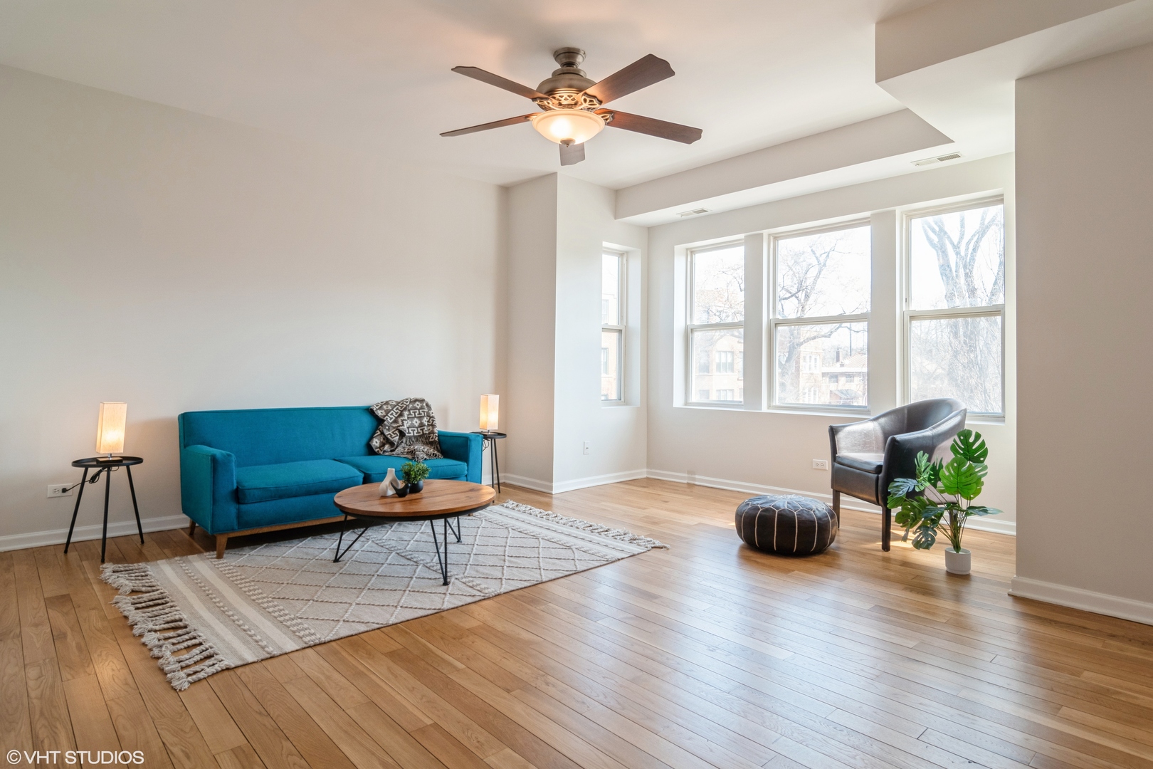 5054 N Troy Street Unit: 2