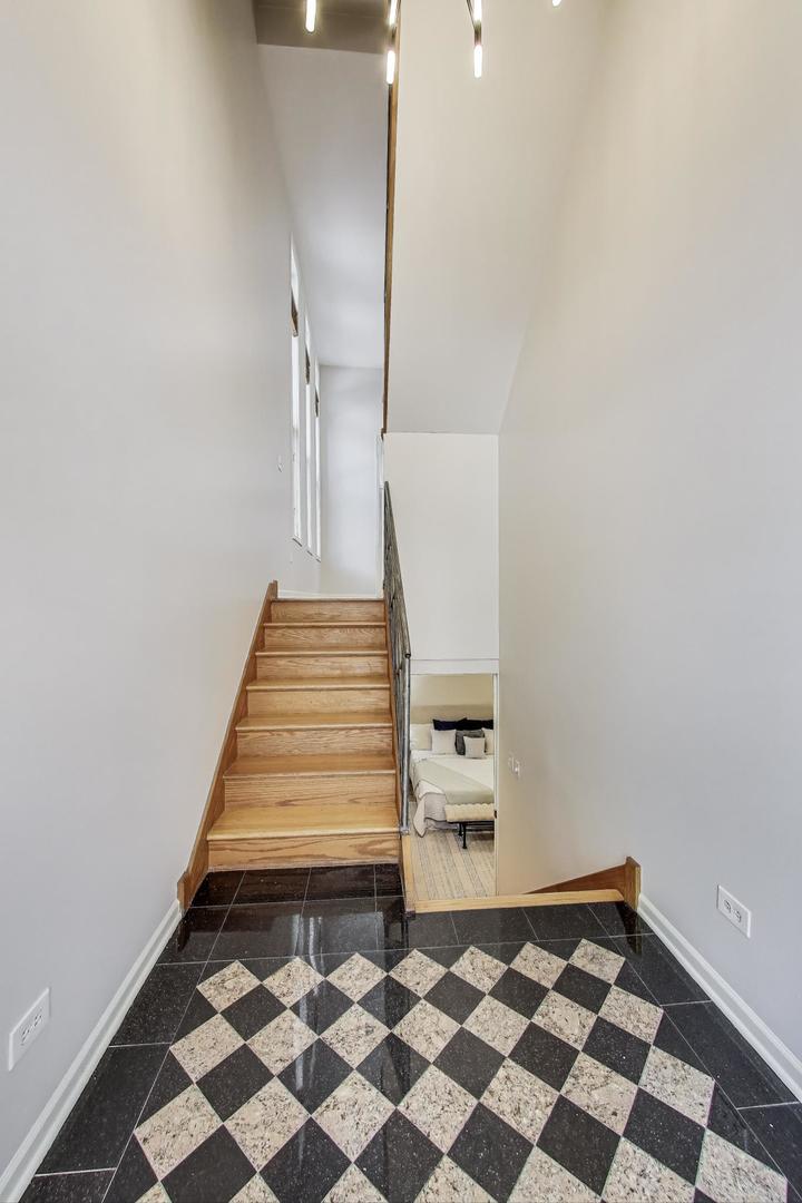 1214 N Marion Court Unit: A