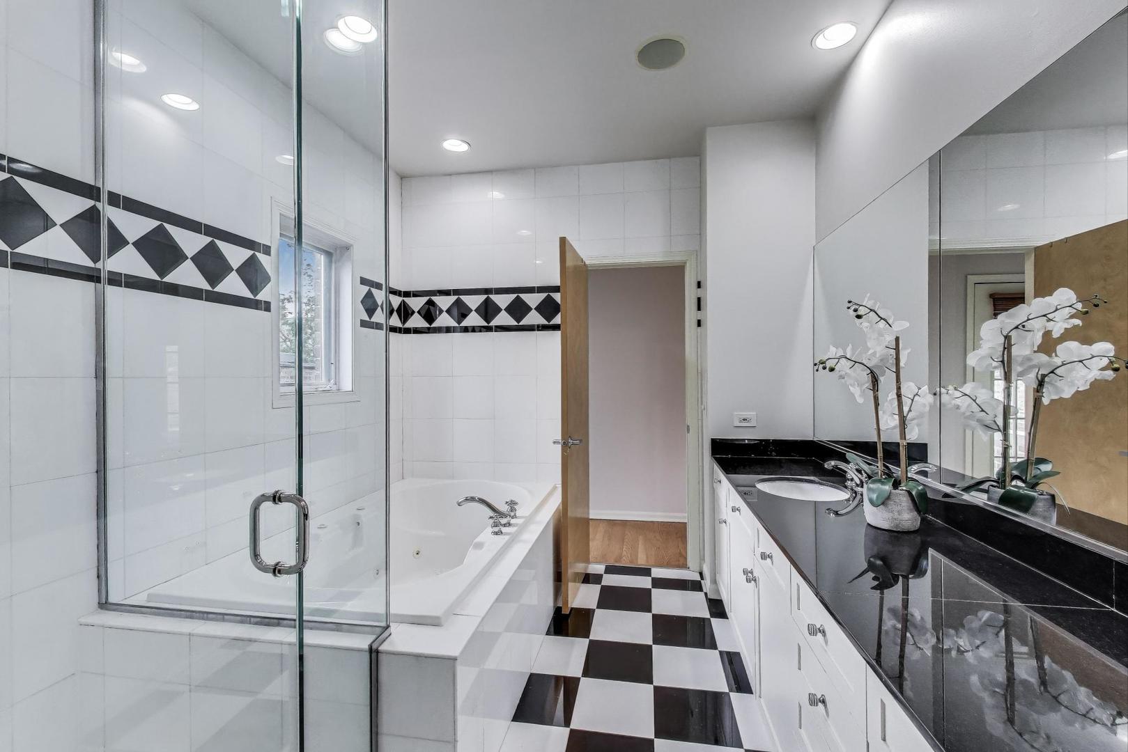 1214 N Marion Court Unit: A