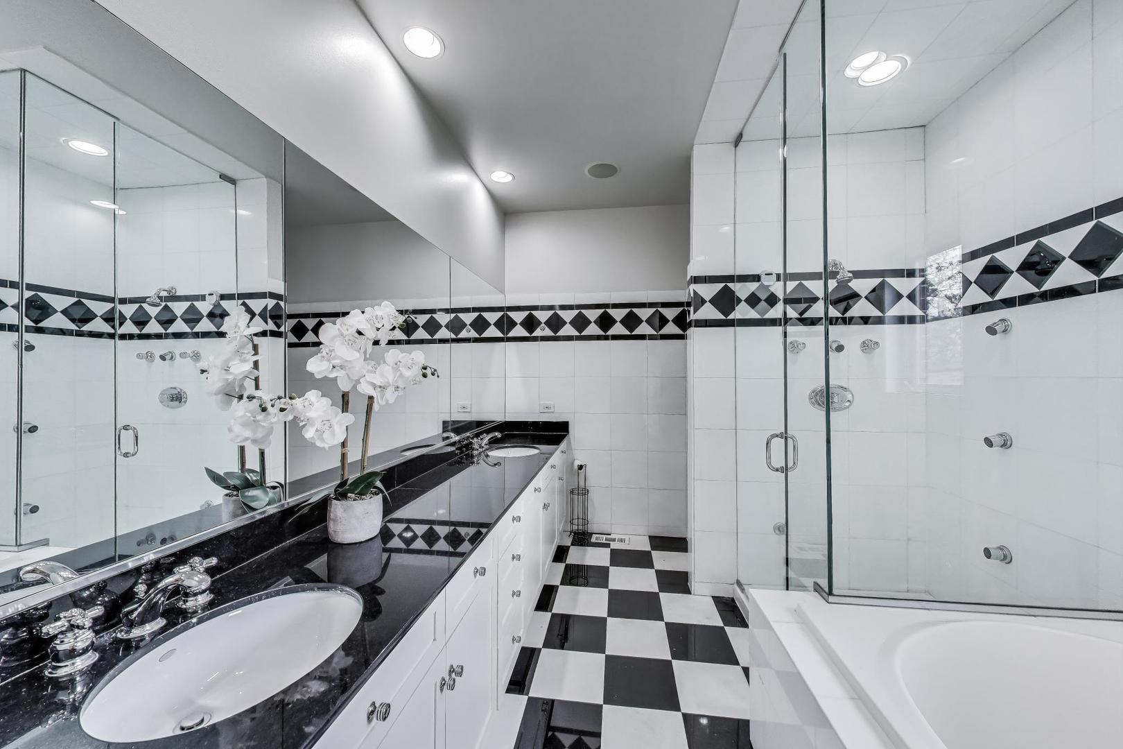 1214 N Marion Court Unit: A