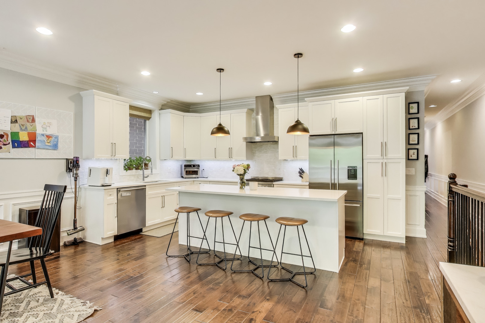 2312 W Belmont Avenue Unit: 1W