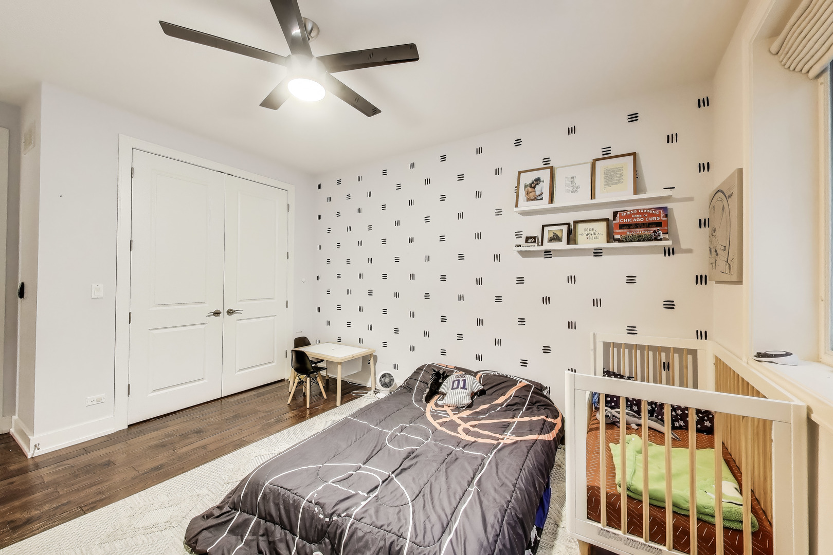 2312 W Belmont Avenue Unit: 1W