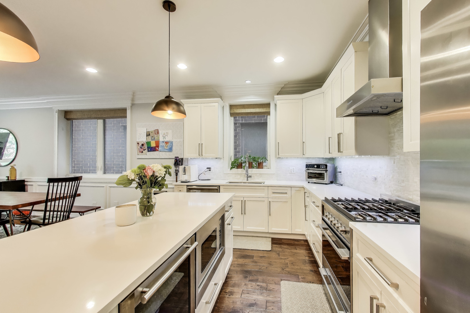 2312 W Belmont Avenue Unit: 1W
