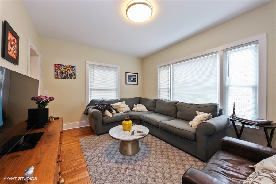 621 Prairie Avenue