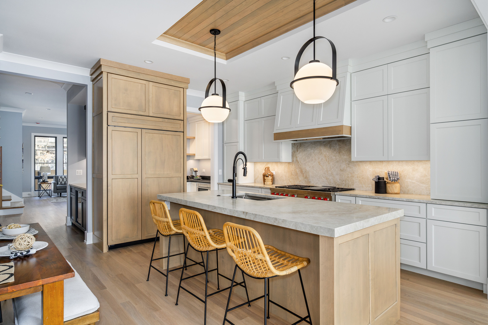 2137 W School Street