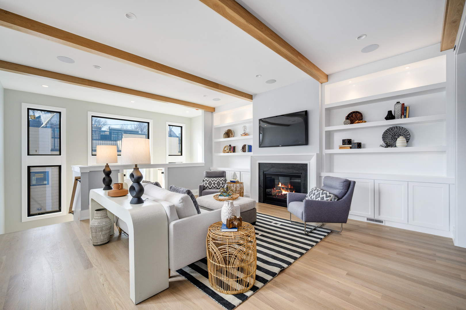 2137 W School Street