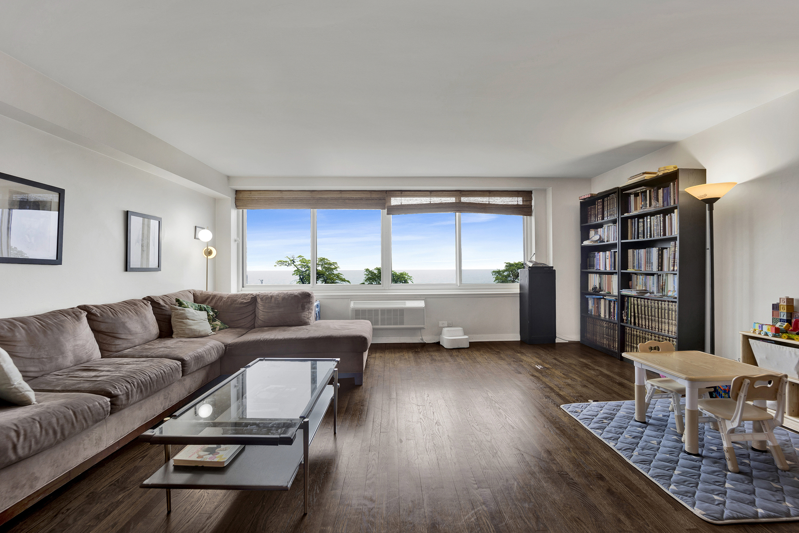 1440 N LAKE SHORE Drive Unit: 4BD