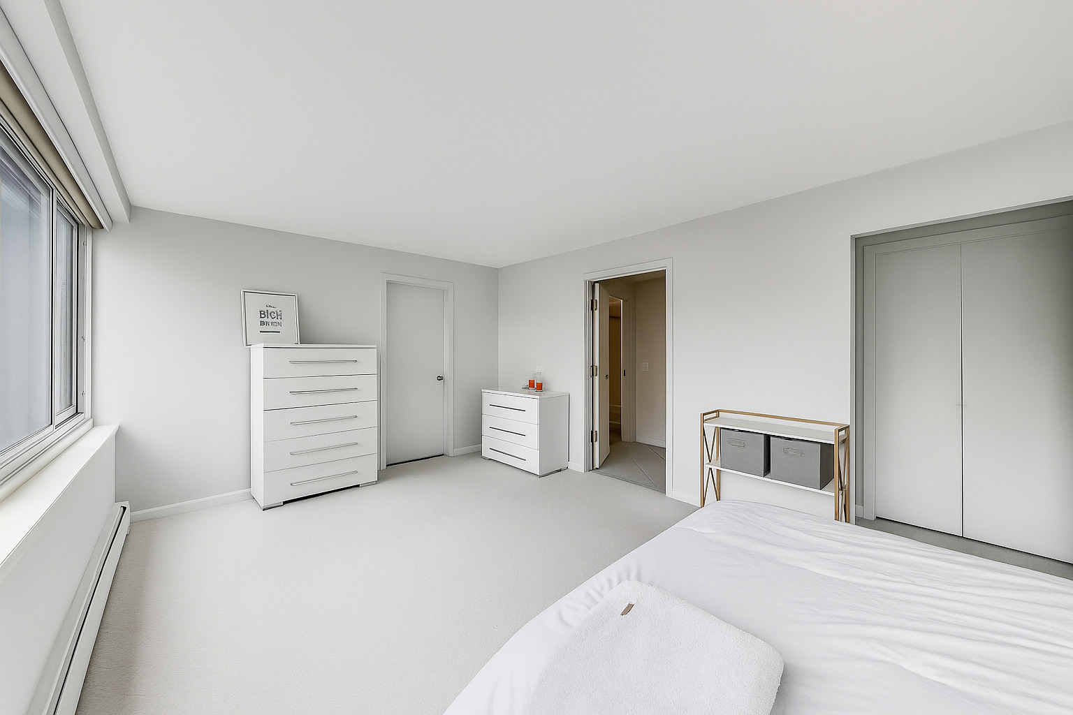1440 N LAKE SHORE Drive Unit: 4BD