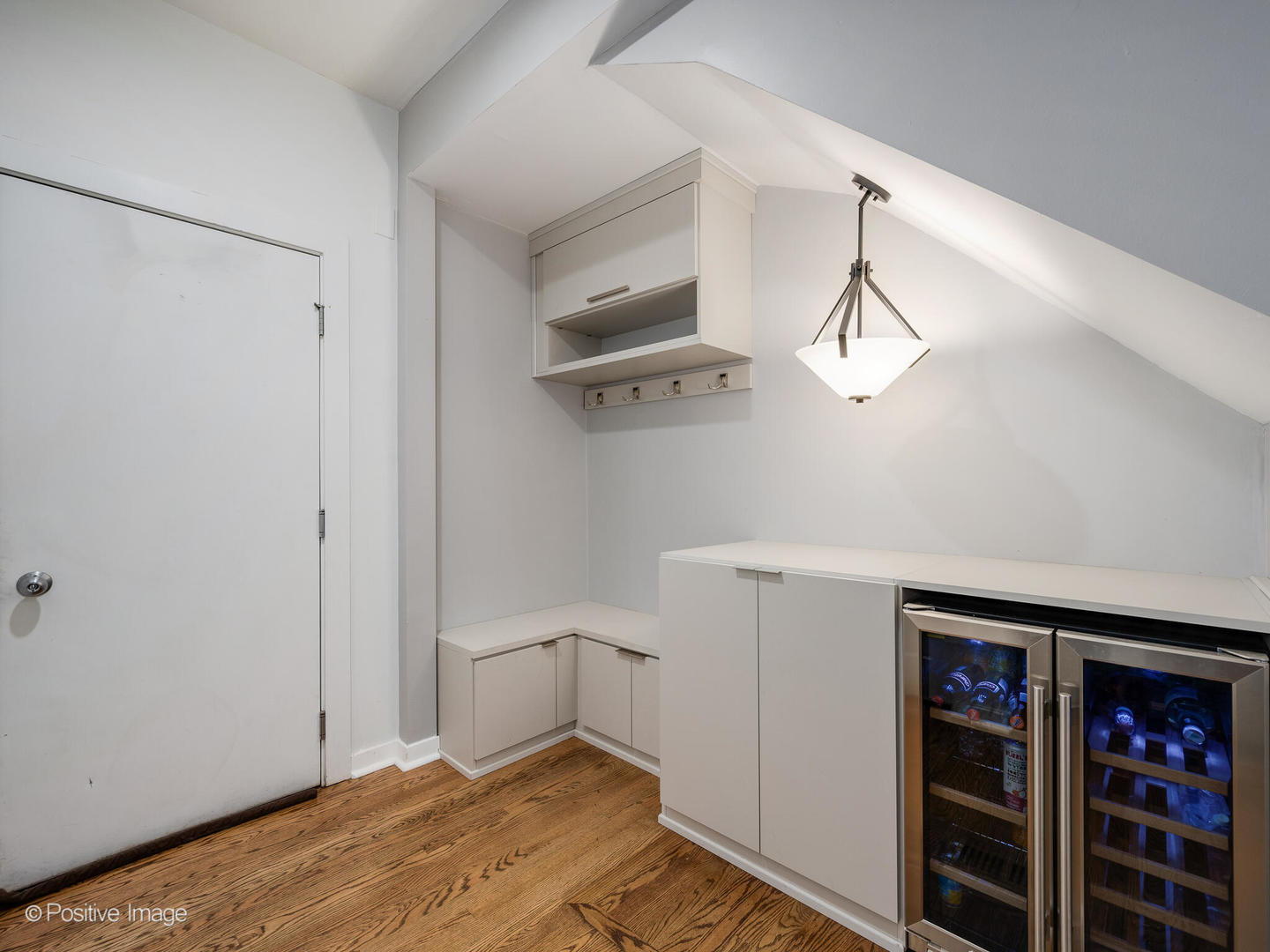 2834 N RIVERWALK Drive