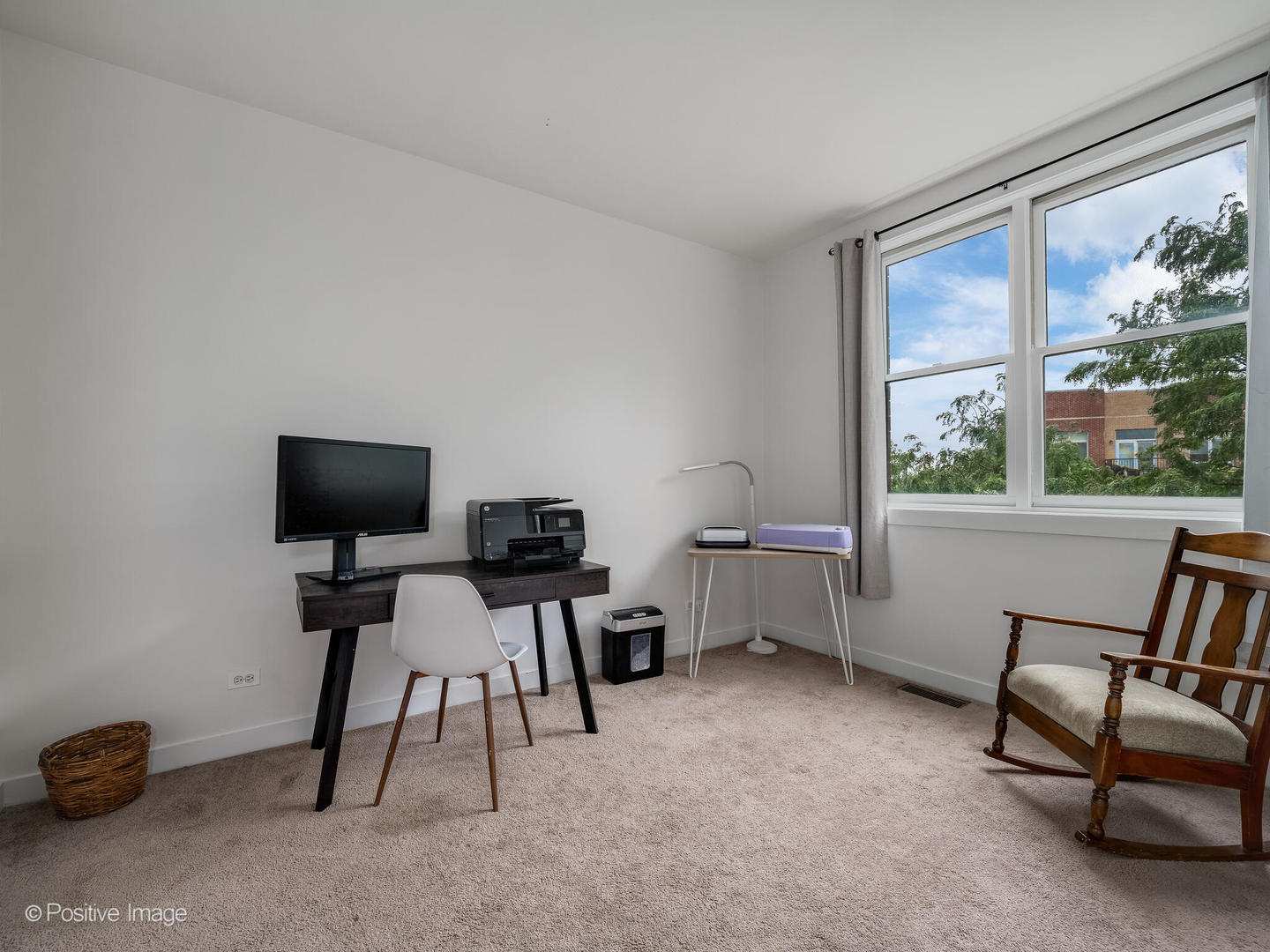 2834 N RIVERWALK Drive