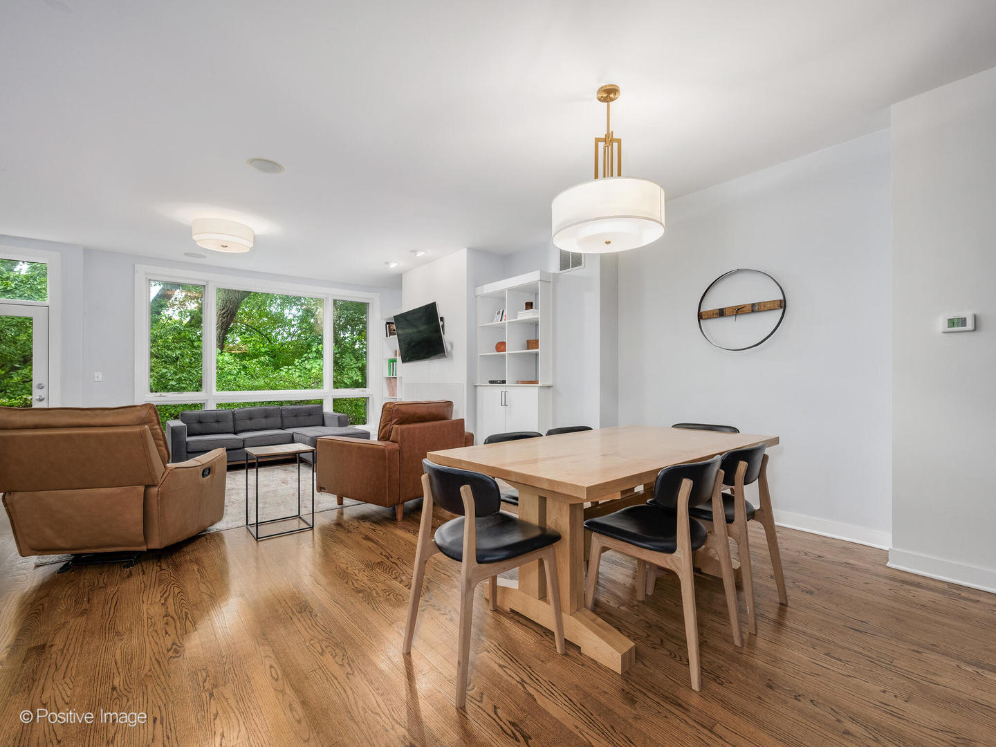 2834 N RIVERWALK Drive