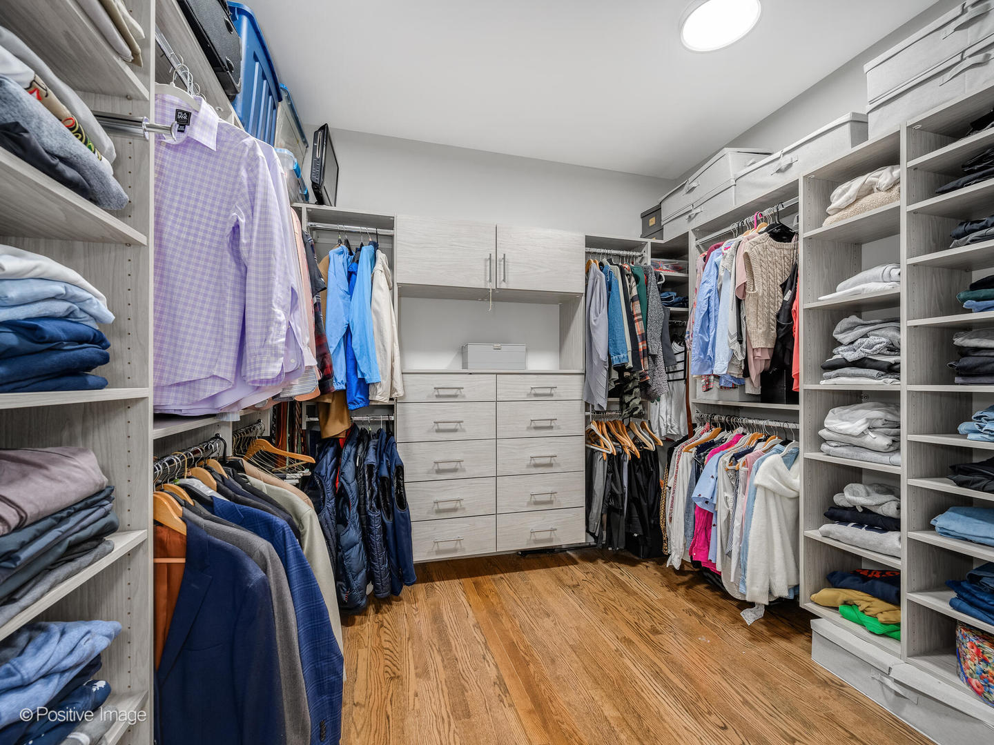 2834 N RIVERWALK Drive