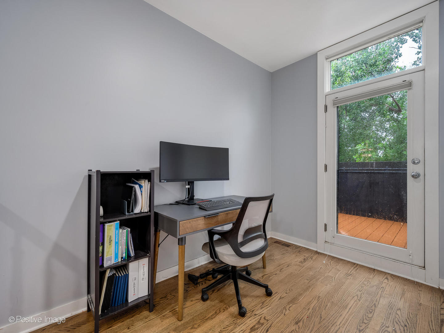 2834 N RIVERWALK Drive