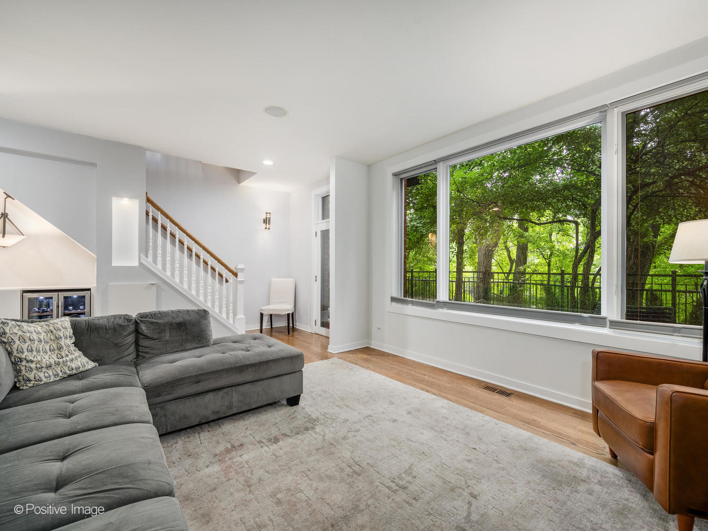 2834 N RIVERWALK Drive