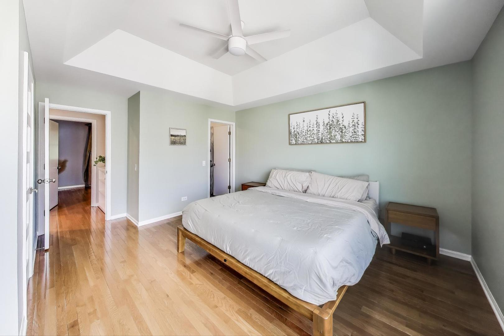 1800 W Diversey Parkway Unit: D