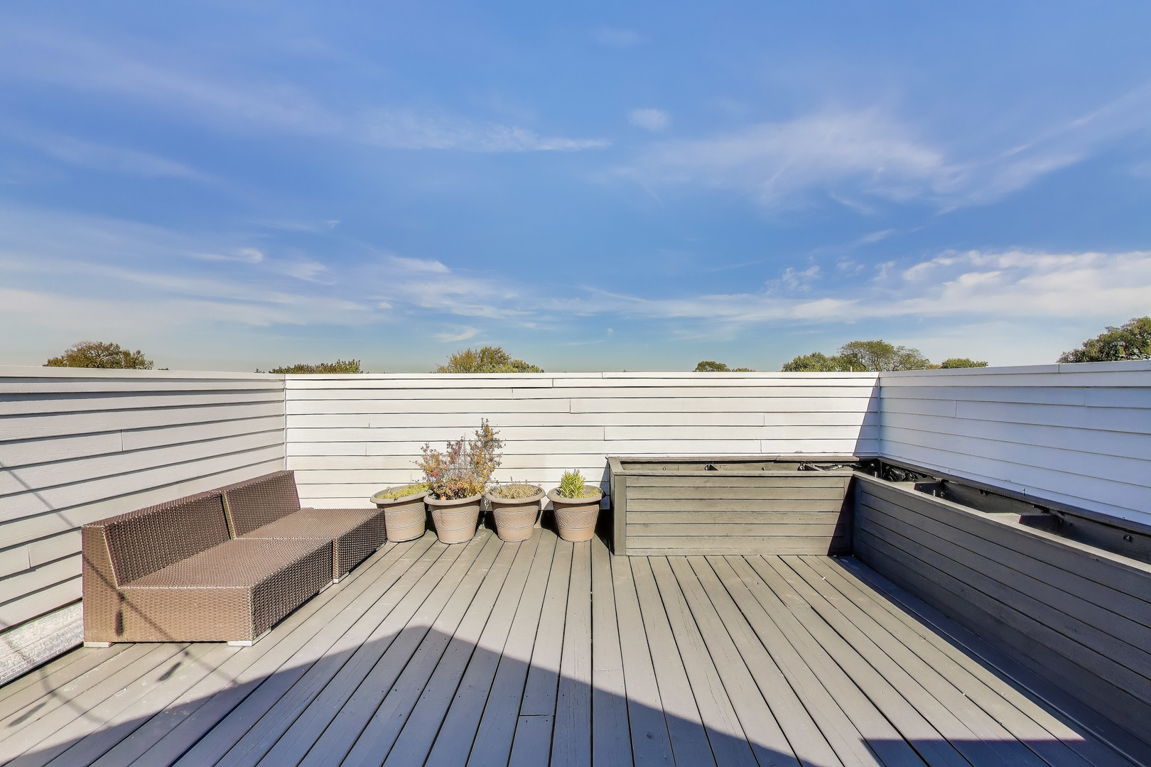 2118 W Melrose Street