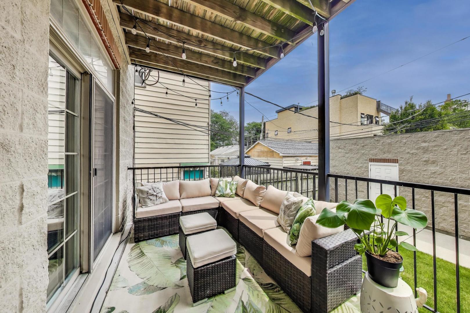 1645 W Addison Street Unit: 1