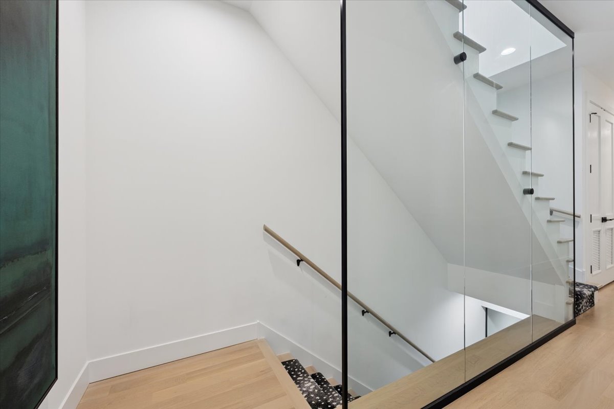 2149 W Belmont Avenue Unit: 3W